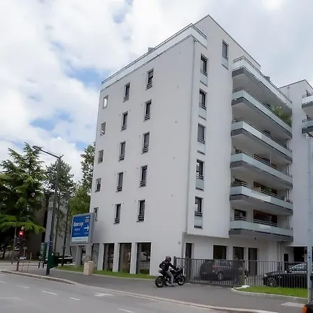Le Nid Des Romains - T2 Neuf - Balcon - Vue Apartment
