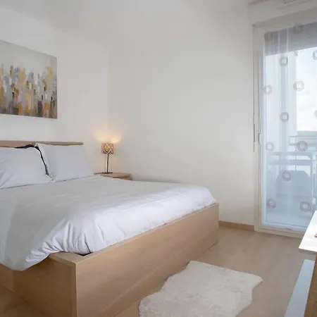 Le Nid Des Romains - T2 Neuf - Balcon - Vue